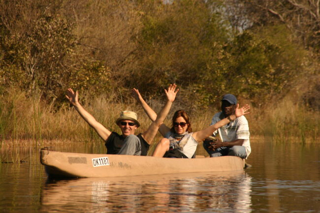 mokoro-botswana-acacia